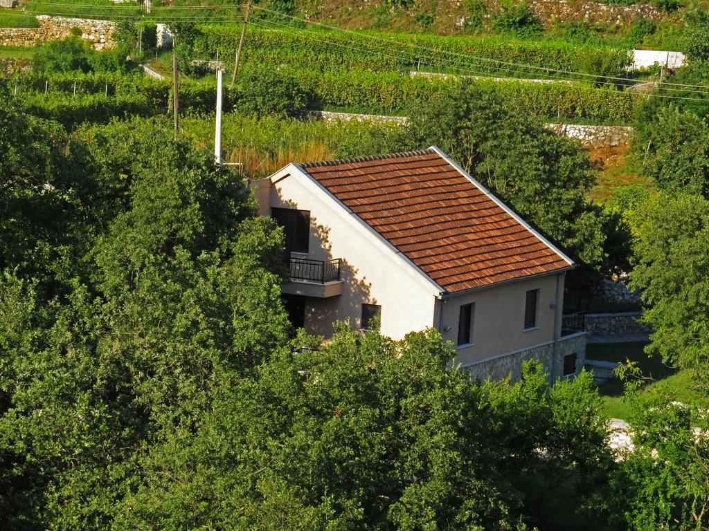 Hostal Estate&Winery San Duyevo Rijeka Crnojevića Exterior foto