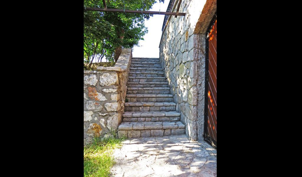 Hostal Estate&Winery San Duyevo Rijeka Crnojevića Exterior foto
